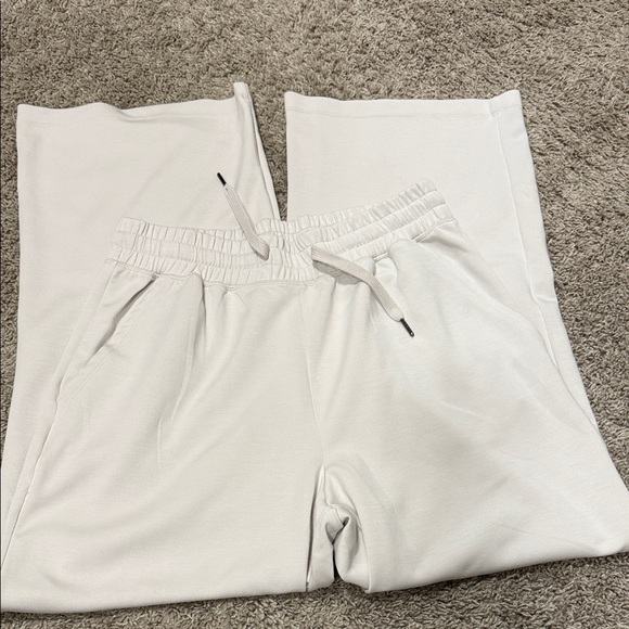 Cozy Hoodie and pants Set - Picture 3 of 5